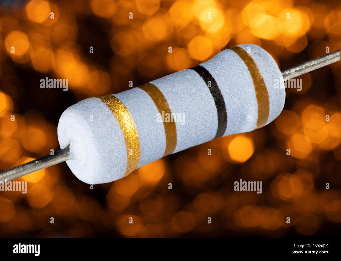 100 ohm resistor hires stock photography and images Alamy