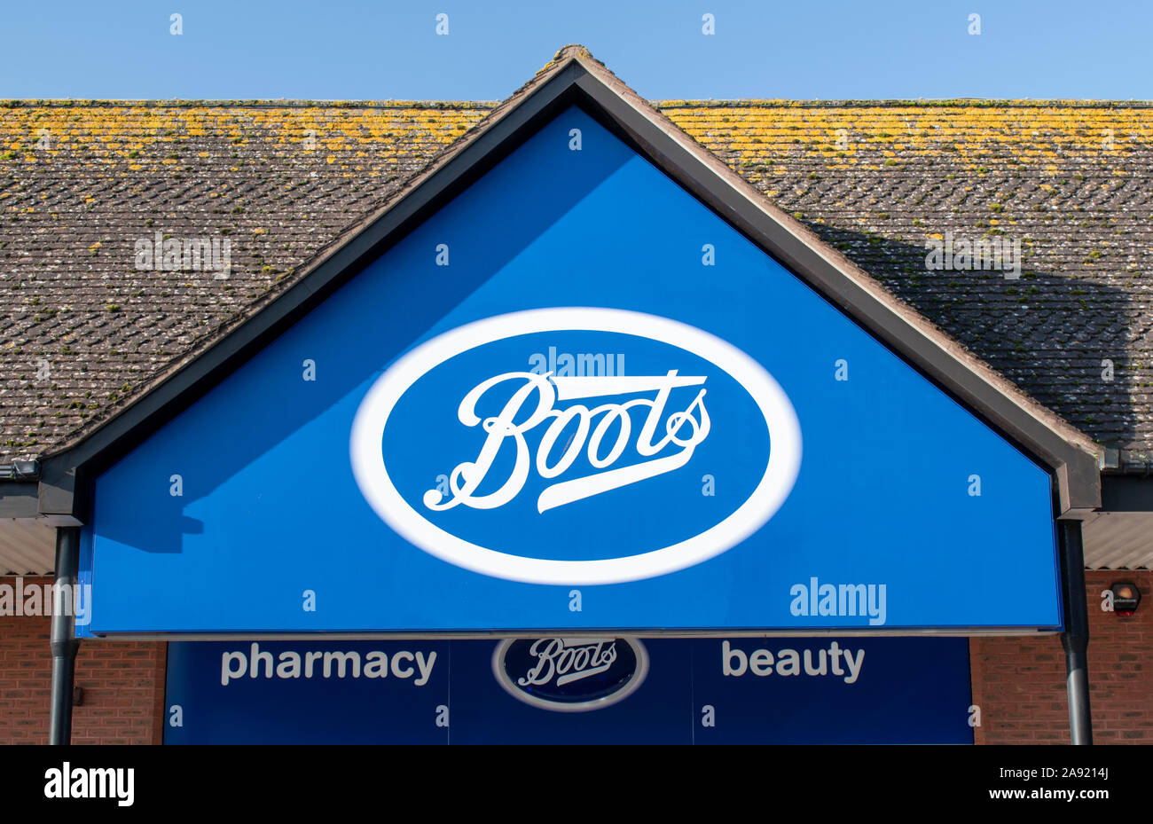 Page 3 - Boots Pharmacy High Resolution Stock Photography and Images - Alamy