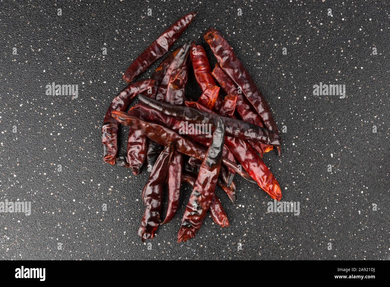Handul of spicy dried red chili peppers chile de arbol Stock Photo Alamy