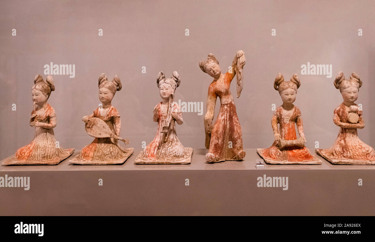 Italy Piedmont Turin - Mazzonis Palace - Mao Museum ( Museo d'Arte Orientale ) - Museum of Oriental art -  A Group of one dancer and five players - Shaanxi - Henan, Tang Dynasty , mid 7th early 8th century A.D. Stock Photo