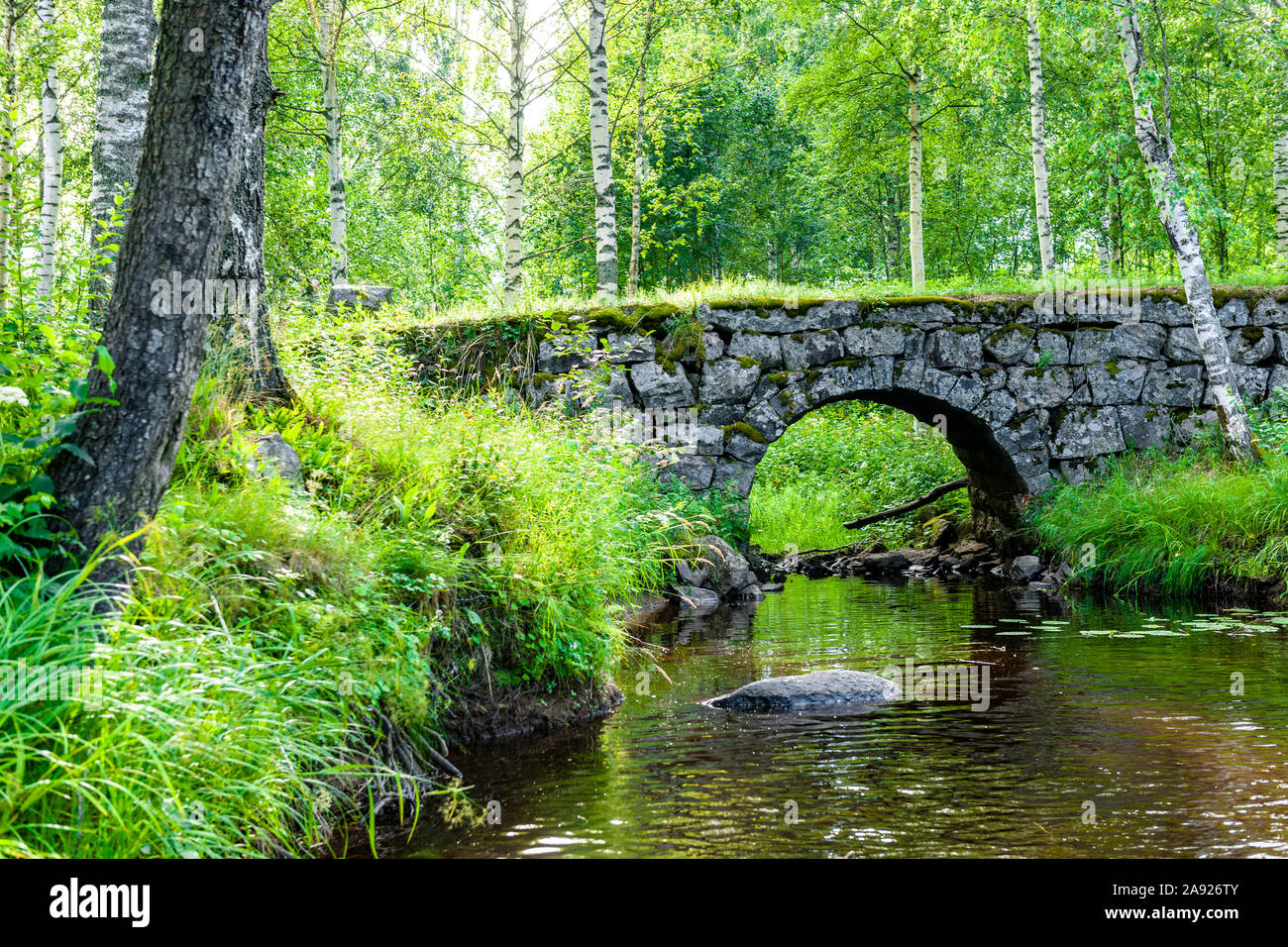 Bridge arch connection hi-res stock photography and images - Alamy
