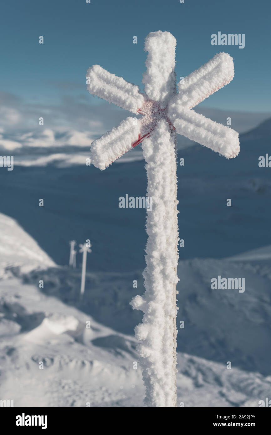 Ski trail sign Stock Photo - Alamy