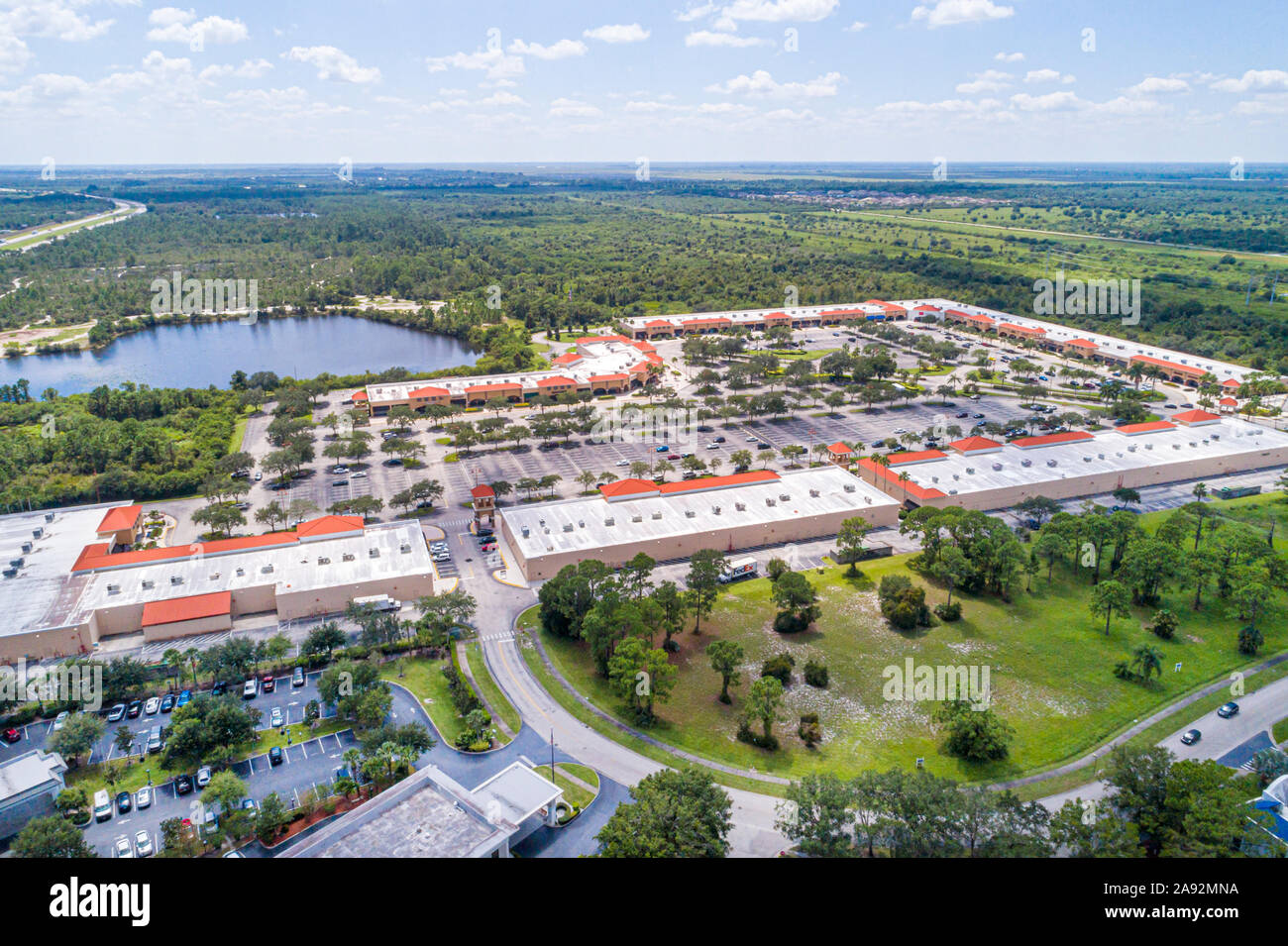 Vero Beach Florida,Vero Beach shopper shoppers shop
