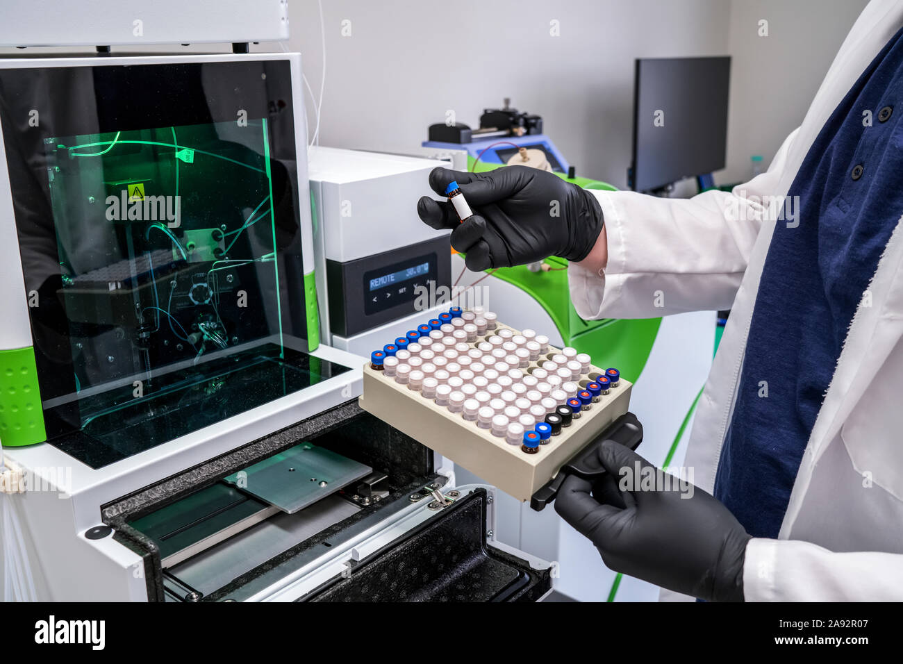Laboratory testing of cannabis; Cave Junction, Oregon, United States of America Stock Photo Alamy