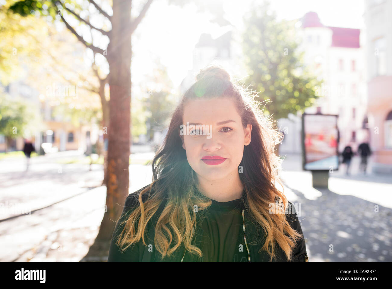 Woman body front and back view hi-res stock photography and images - Alamy