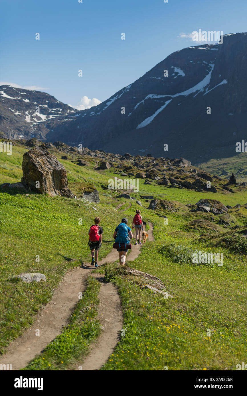 Family hiking adventure hi-res stock photography and images - Alamy