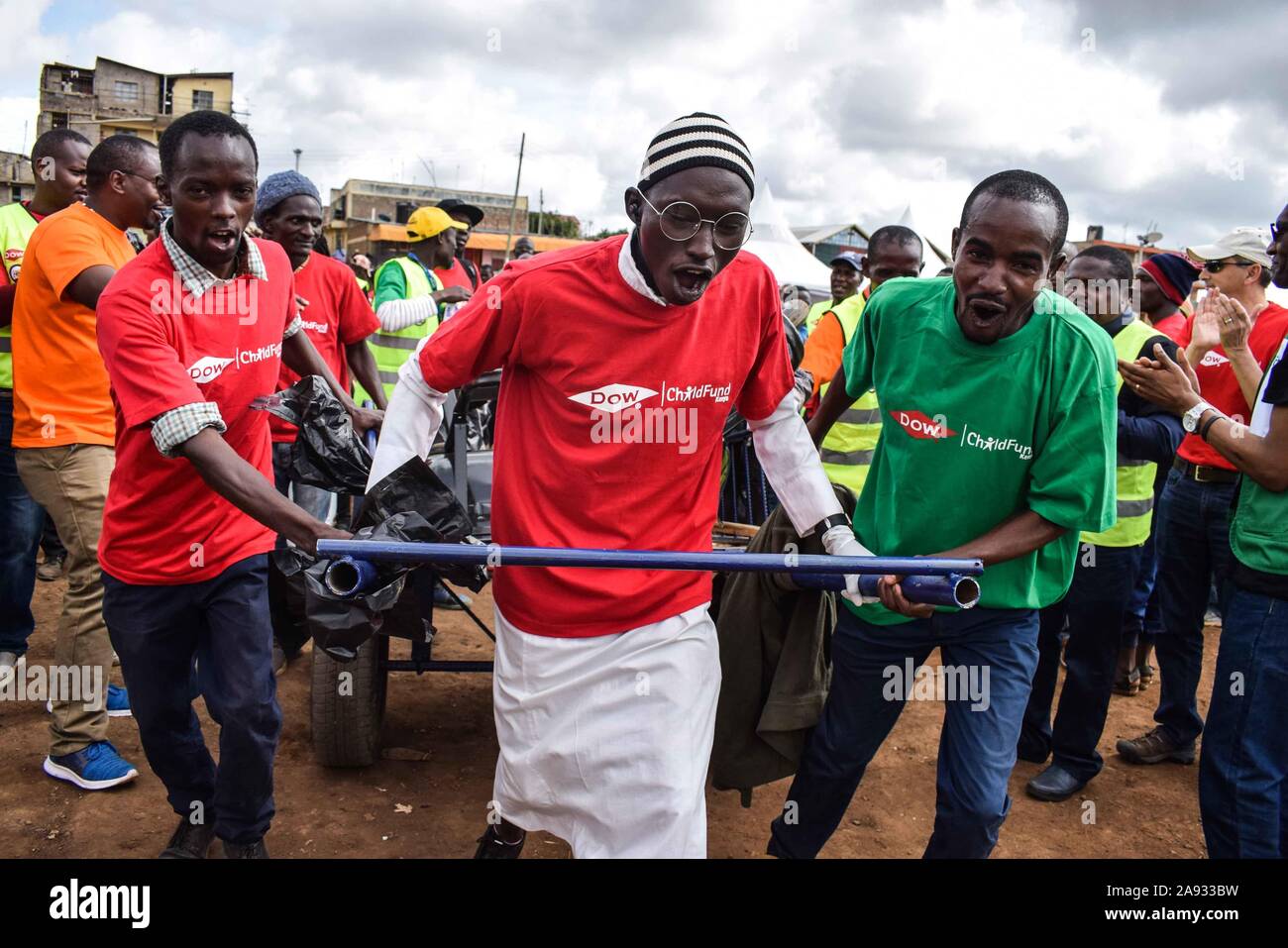 A participant pulling a cart during a cleanup exercise in Kasarani.Global plastic ingredients producer, Dow Chemical Company ran an awareness and cleanup project dubbed #projectbutterfly which aims at reducing plastic waste in the environment and fostering circular economy through partnerships with recycling companies. Stock Photo