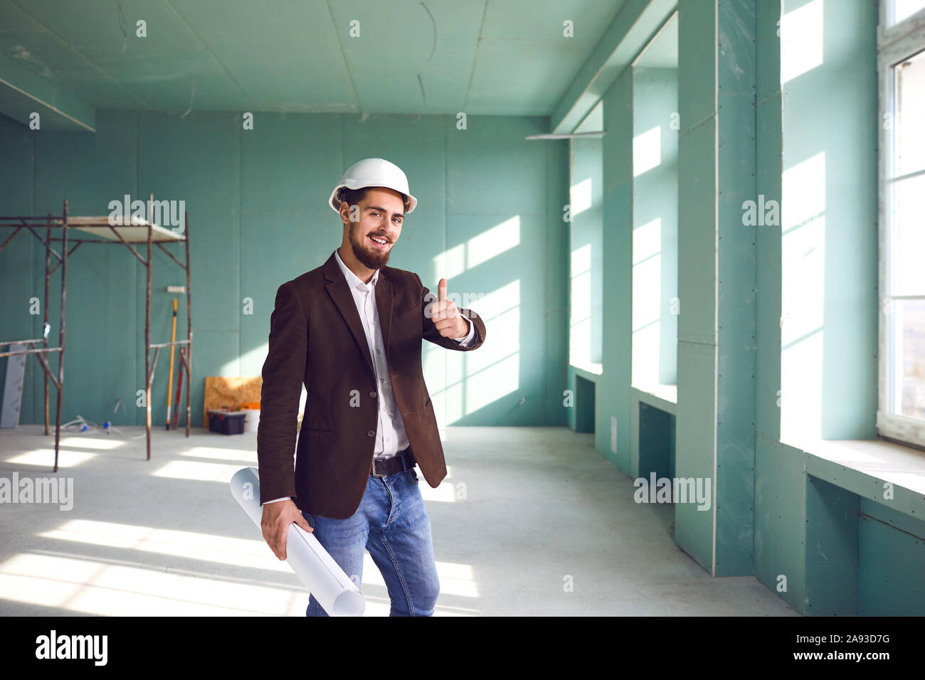 Bearded man in white protective hi-res stock photography and images - Alamy