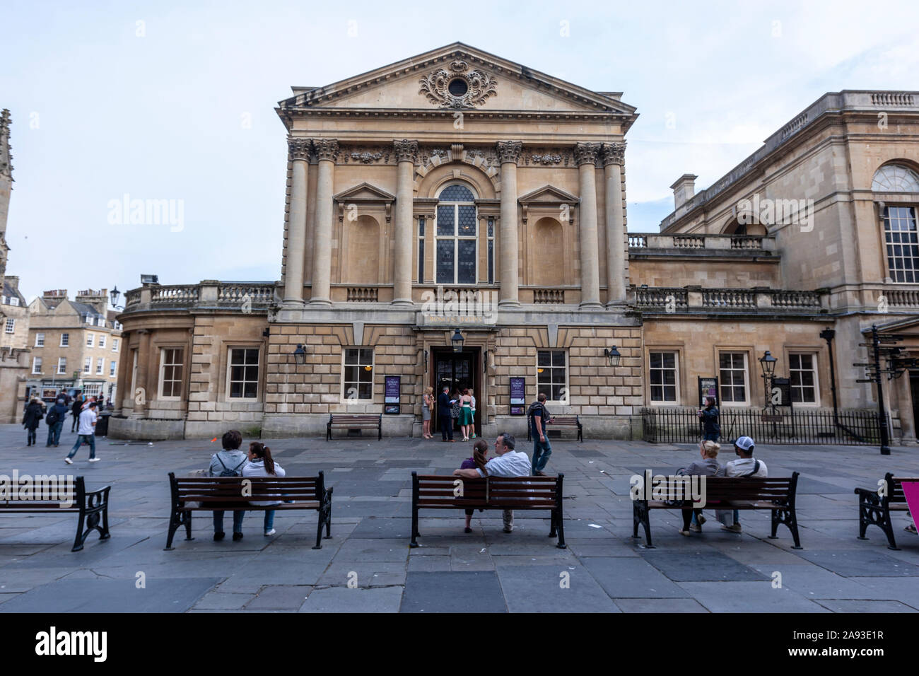 Abbey Churchyard, Bath, Somerset, England, UK Stock Photo - Alamy