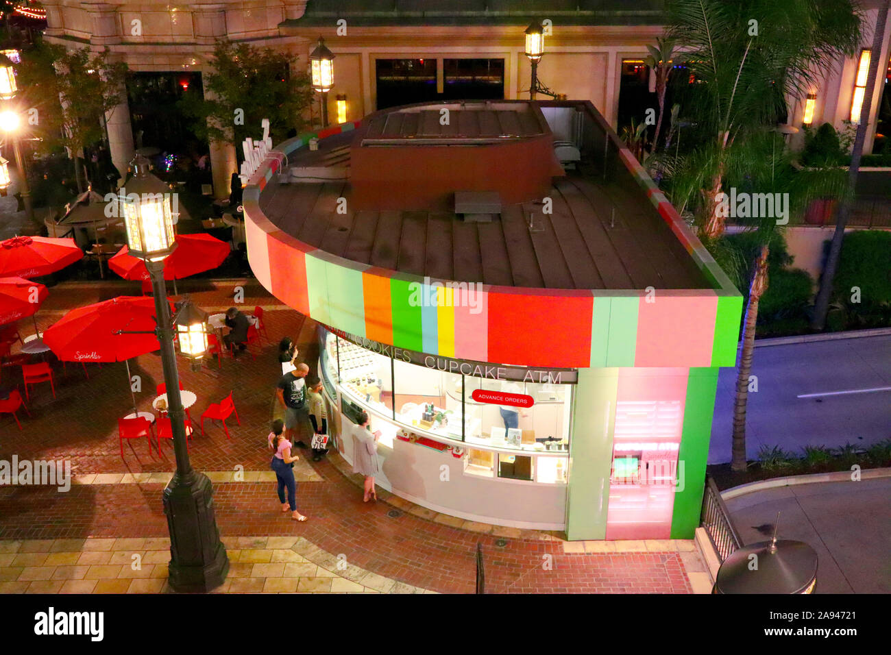 Sprinkles atm hires stock photography and images Alamy