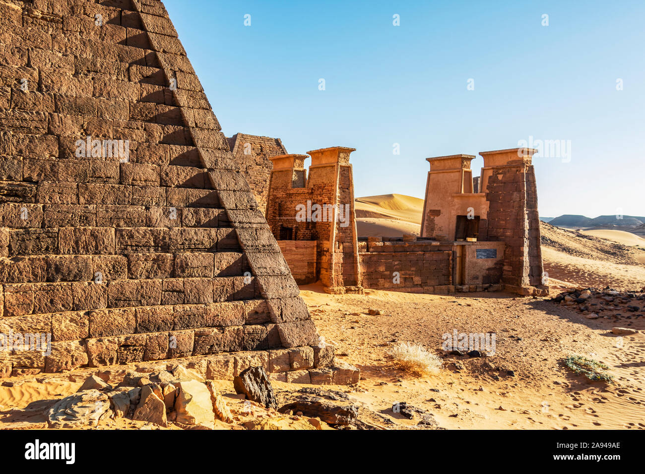 Pyramids in the Northern Cemetery at Begarawiyah, containing 41 royal pyramids of the monarchs who ruled the Kingdom of Kush between 250 BCE and 32... Stock Photo