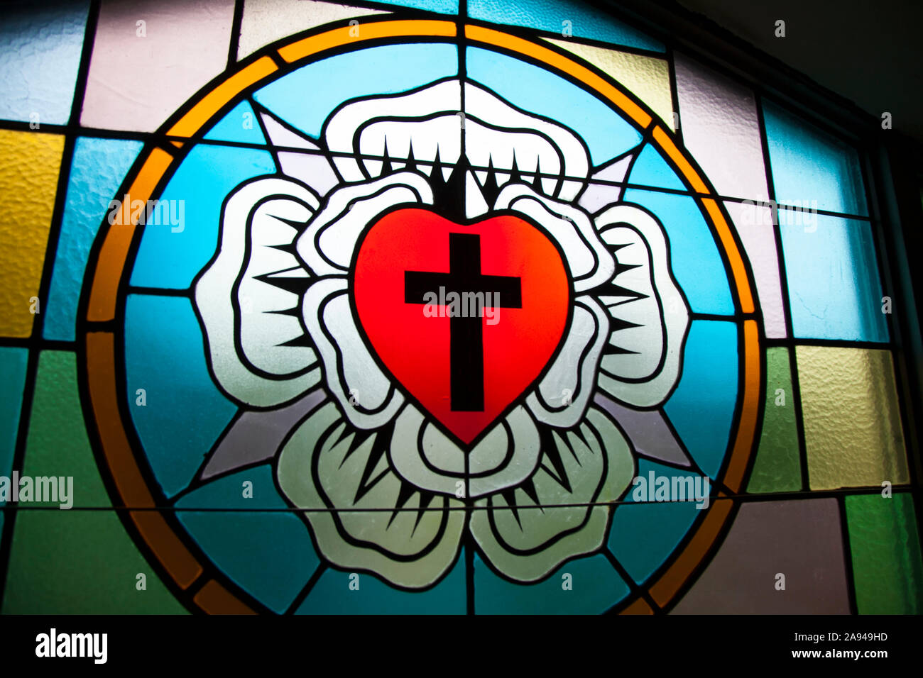 Window cross hi-res stock photography and images - Alamy