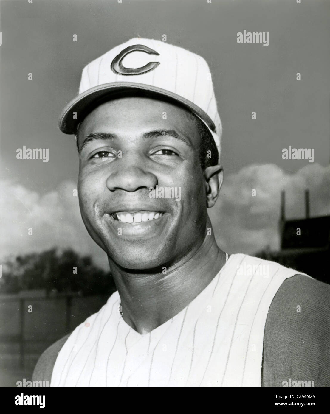 Frank robinson hi-res stock photography and images - Alamy
