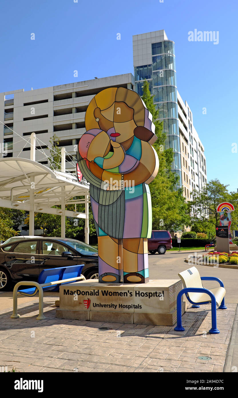 MacDonald Women's Hospitals on the University Hospitals Campus in Cleveland, Ohio, welcomes visitors with the art 'Where Hope Is Born' by Hector Vega. Stock Photo