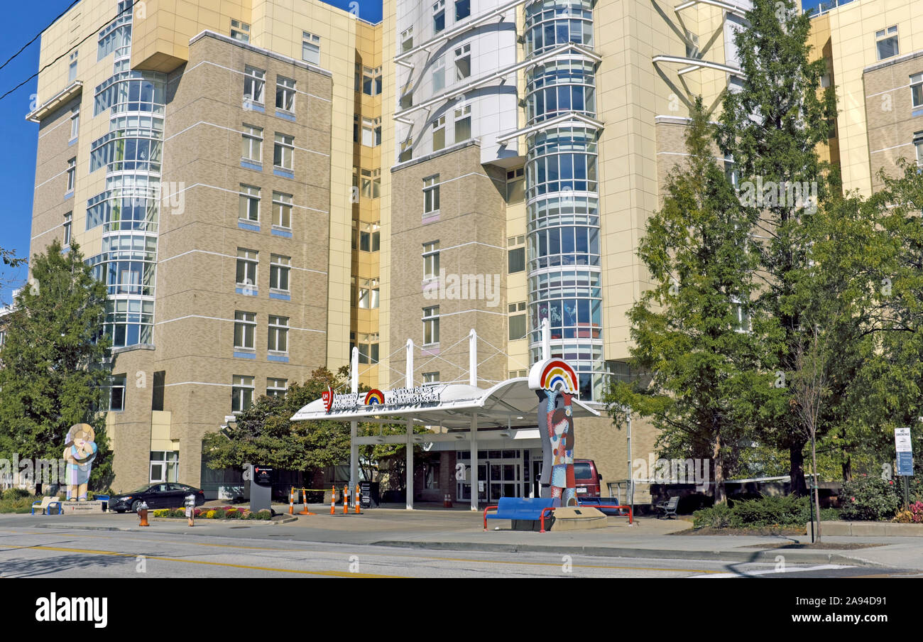 University hospitals rainbow babies and childrens hospital cleveland hires stock photography