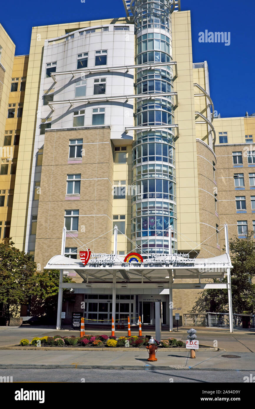 The unique structure of the UH Babies and Children's Hospital with an entrance on Adelbert Road in the University Circle neighborhood in Cleveland, OH Stock Photo