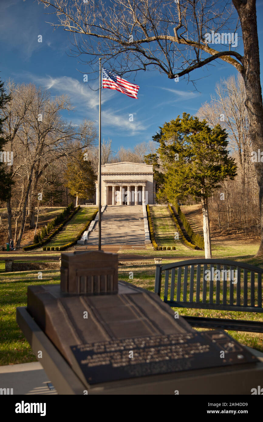 The monument building housing the Abraham Lincoln birth cabin at the
