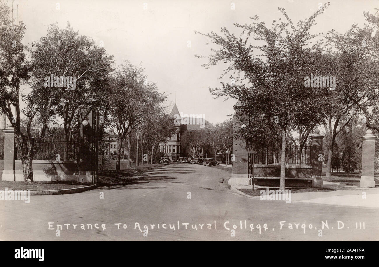Entrance ot Agricultural College, Fargo ND, old postcard. Stock Photo