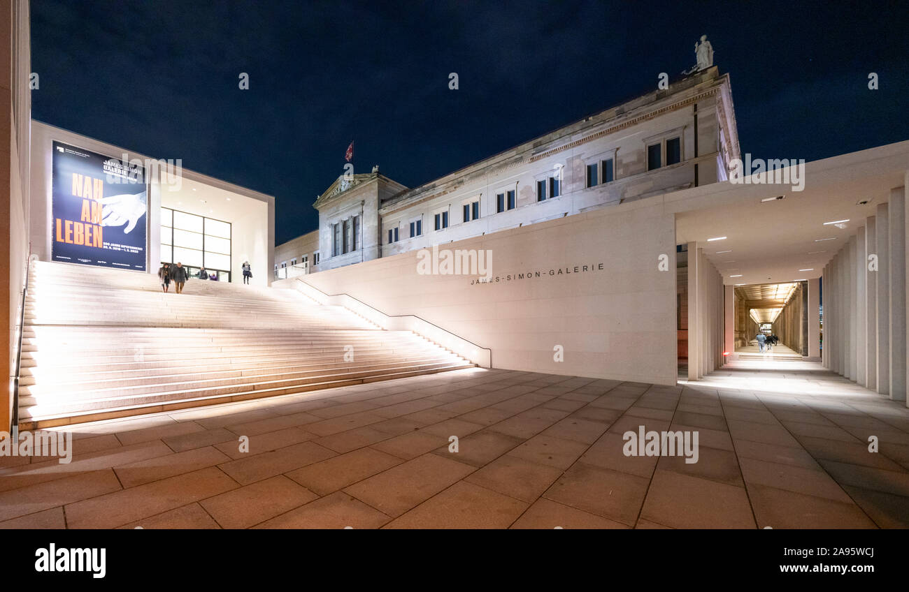 Night view of exterior of James Simon Galerie at Museum Island , Museumsinsel in Mitte Berlin, Germany, Architect David Chipperfield. Stock Photo