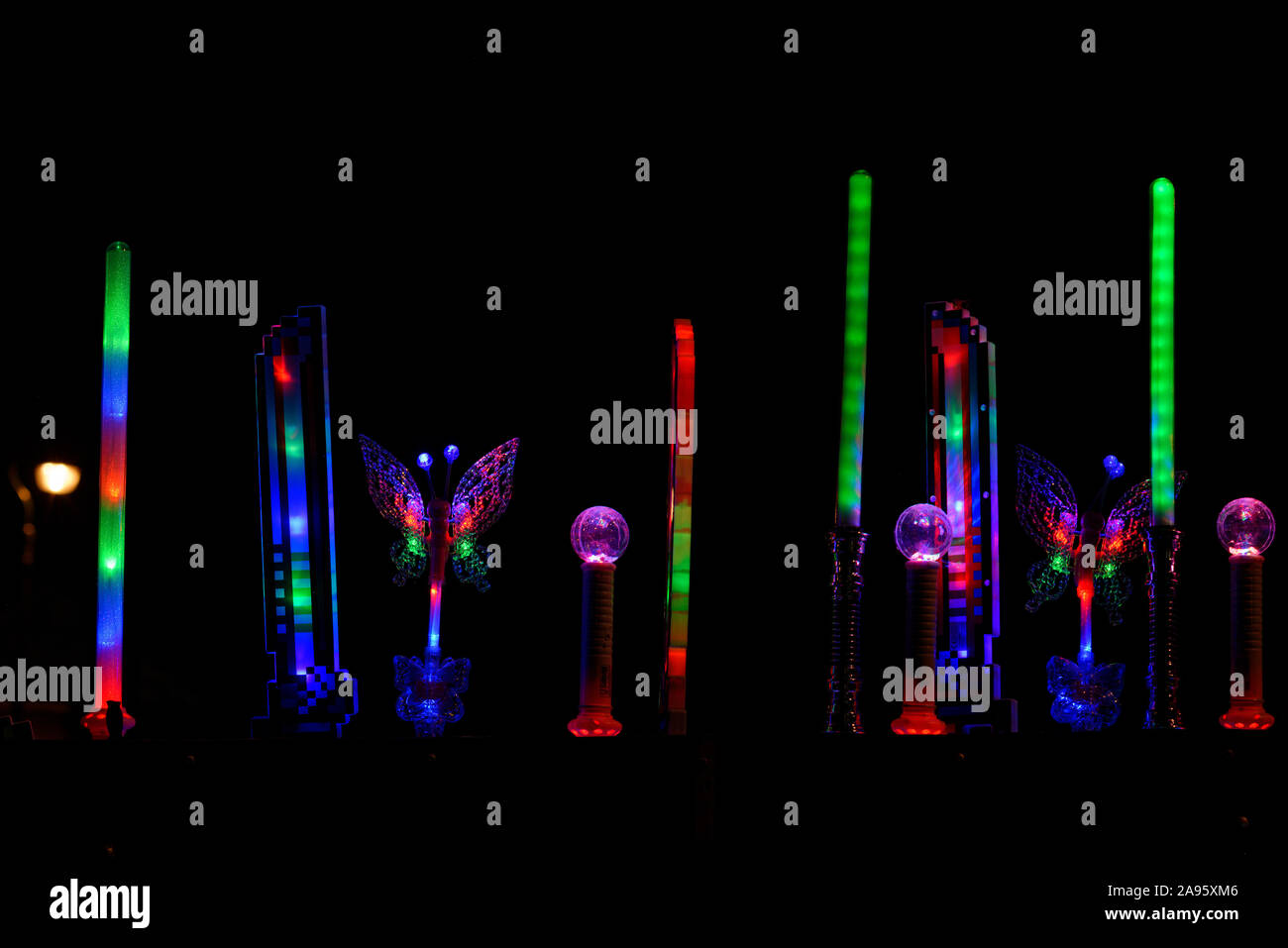 flashing novelty toys