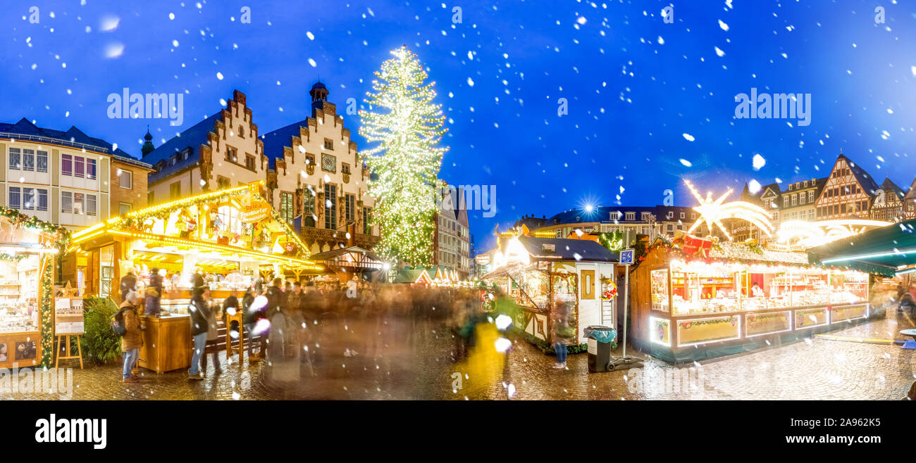 Christmas Market in Frankfurt am Main, Hessen Germany Stock Photo