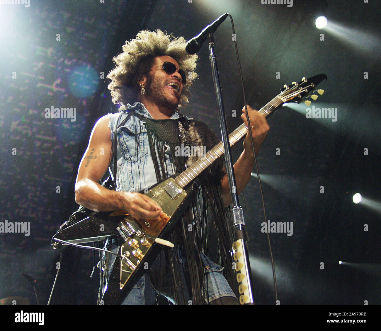 AUGUST 8: Lenny Kravitz performs at Lakewood Amphitheatre in Atlanta, Georgia on August 8, 2002 ...