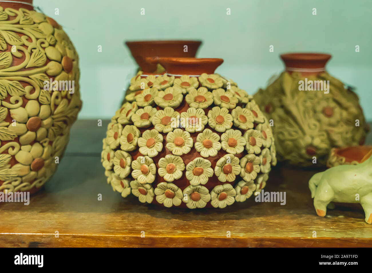 Green Pottery village “Atzompa” in Oaxaca, Mexico Stock Photo - Alamy