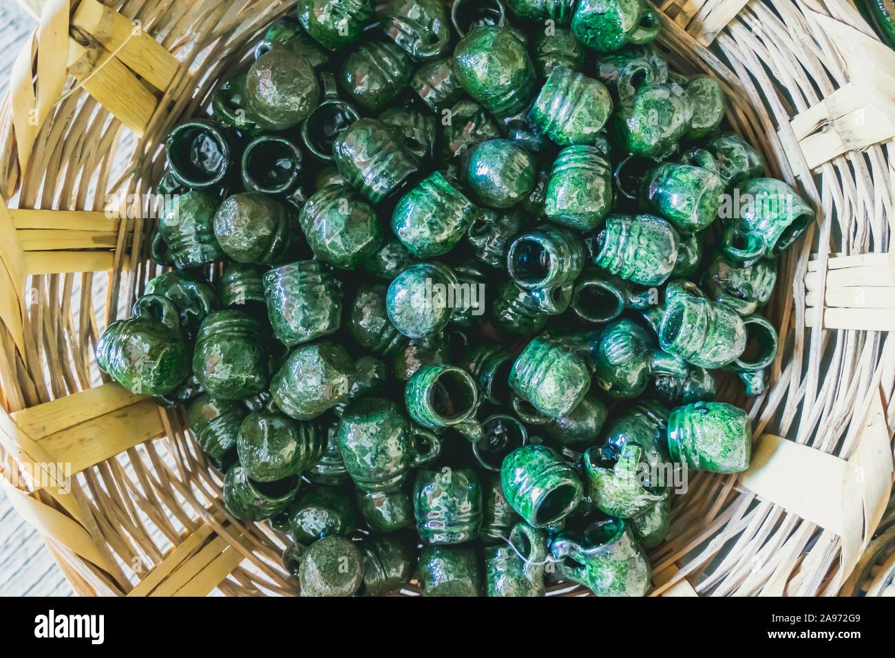 Green Pottery village “Atzompa” in Oaxaca, Mexico Stock Photo - Alamy