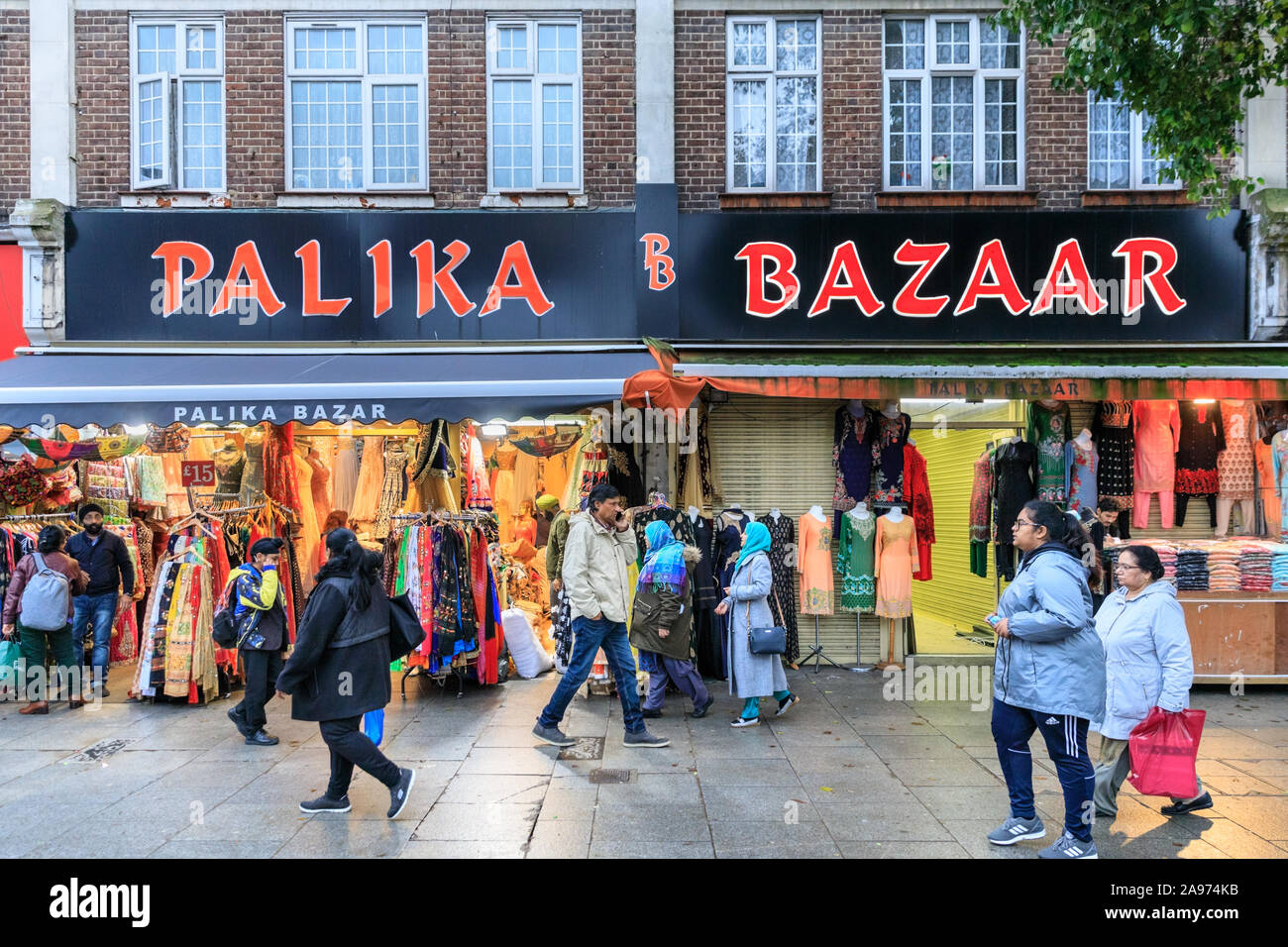Southall Shopping High Resolution Stock Photography and Images Alamy