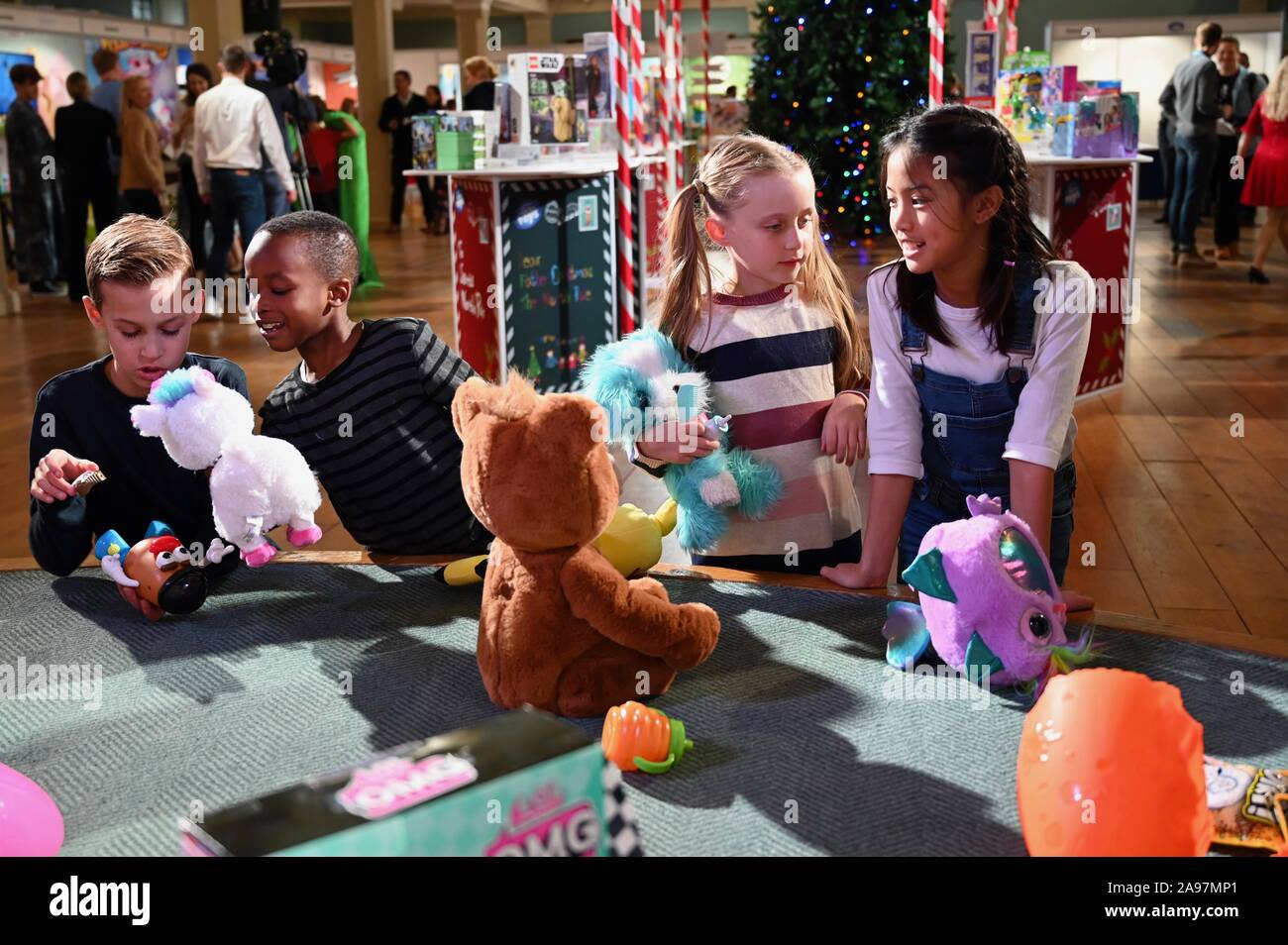 List of retailers hires stock photography and images Alamy