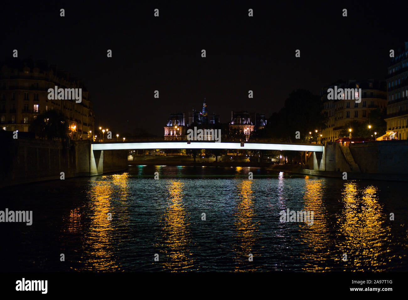 Paris Rivers Bridge Seine river bridge, Paris France Stock Photo - Alamy