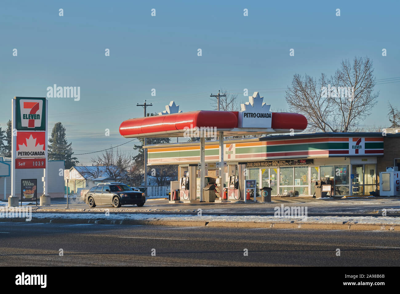 Unleaded gas hires stock photography and images Alamy