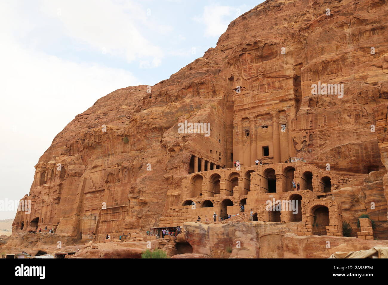 Urn Tomb (Qabr Al Jarrah), Royal Tombs, Treasury Viewpoint Trail, Petra, Wadi Musa, Ma'an Governorate, Jordan, Middle East Stock Photo