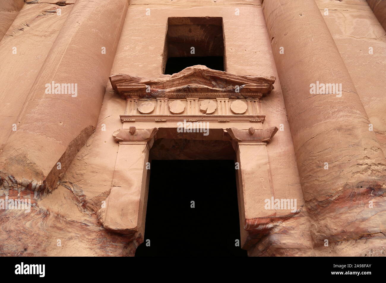 Urn Tomb (Qabr Al Jarrah), Royal Tombs, Treasury Viewpoint Trail, Petra, Wadi Musa, Ma'an Governorate, Jordan, Middle East Stock Photo