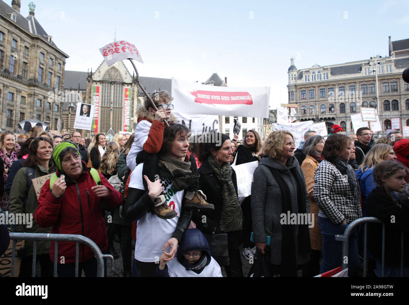 Dutch primary school teachers and students attend a general strike at the Dam square on November 6, 2019 in Amsterdam,Netherlands. The majority of pri Stock Photo