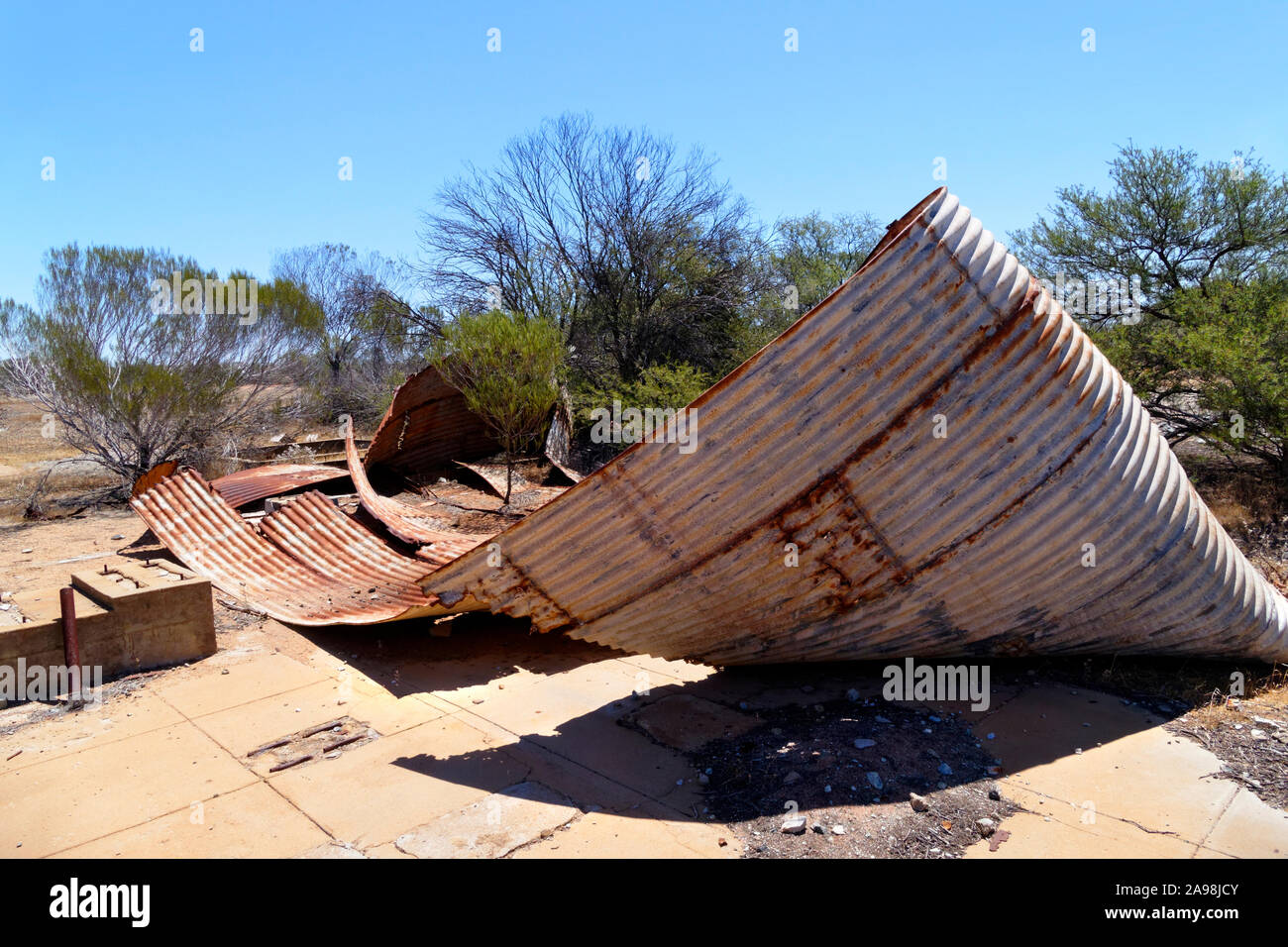 Water Tank ruin from a Gold Mine from the 1960's, Murchison
