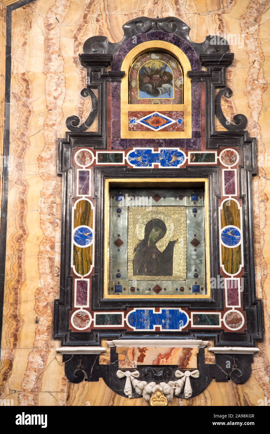 The Byzantine icon of the Madonna Avvocata donated to the city by Frederick Barbarossa in XII century in Cappella della Santissima Icone (Chapel of th Stock Photo