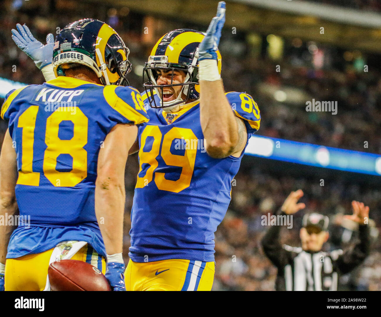 Nfl touchdown celebration hires stock photography and images Alamy