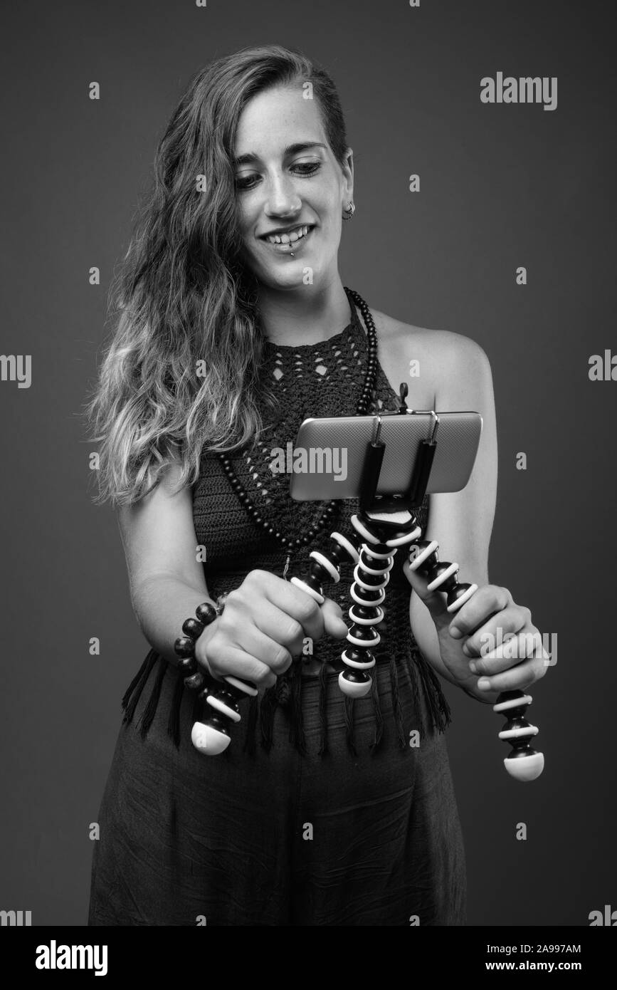 Young beautiful Hispanic woman in black and white Stock Photo - Alamy