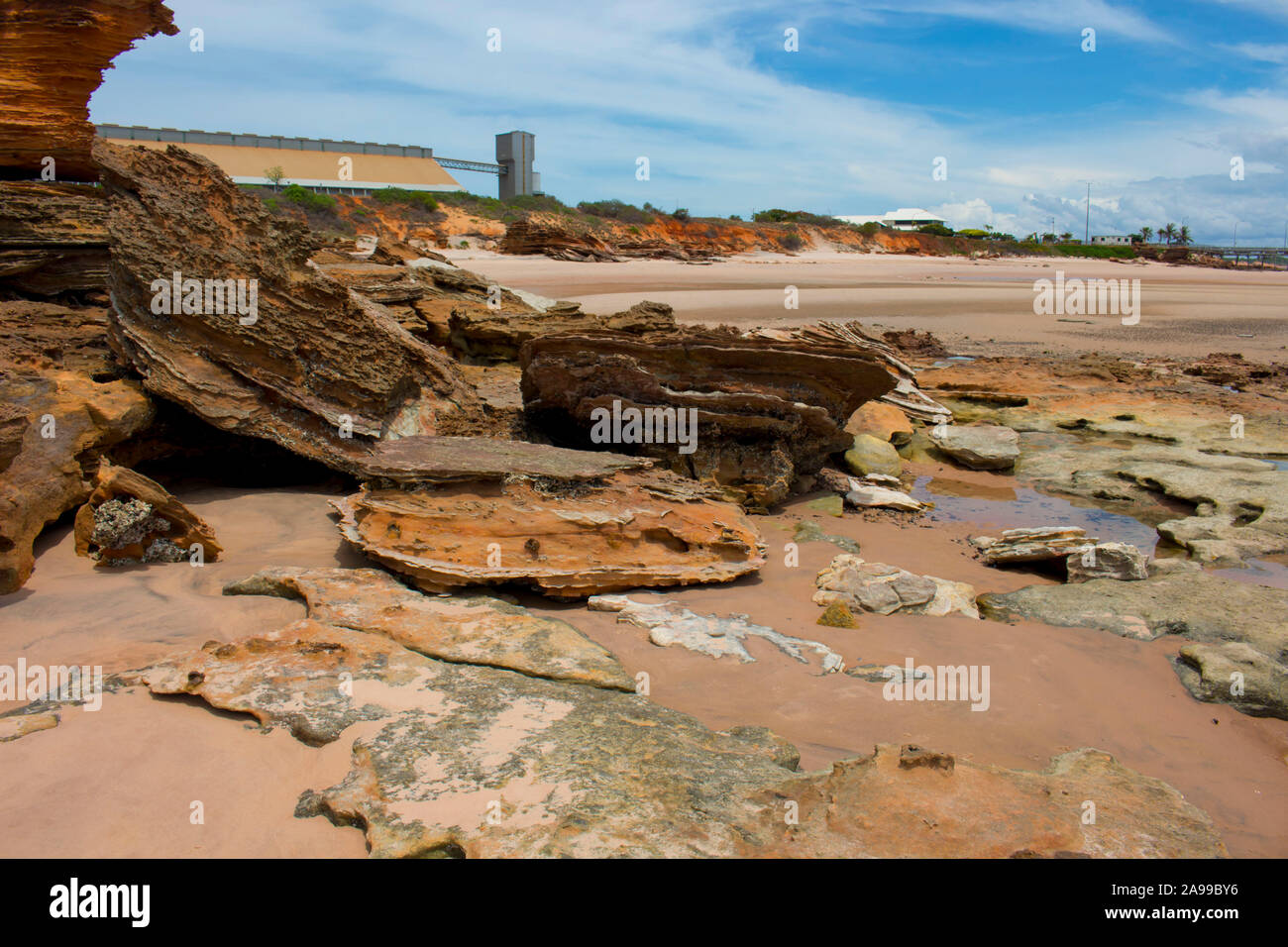 Dinosaur footprints australia hires stock photography and images Alamy