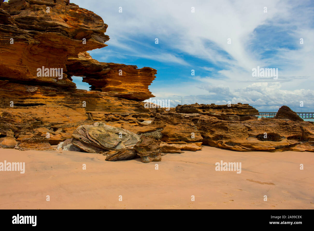 Dinosaur footprints australia hires stock photography and images Alamy