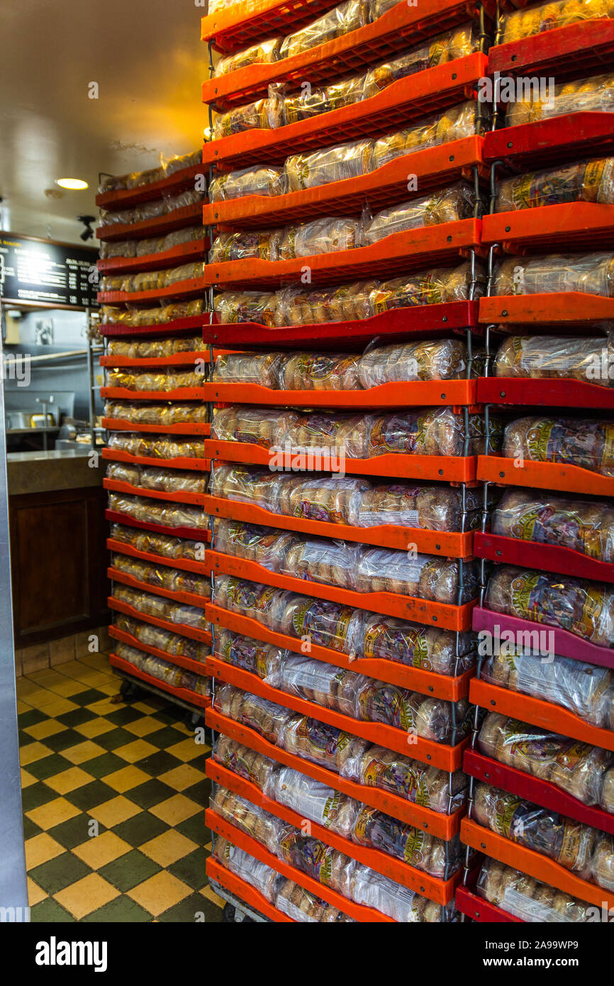 2019. Inside Fairmount Bagel, Montreal bakery, Mile End neighbourhood of the Plateau-Mont-Royal borough (Quebec, Canada). Best bagels in town. Stock Photo