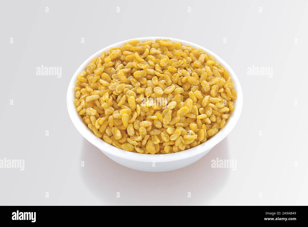 raditional Indian deep-fried moong dal namkeen - The mung bean, alternatively known as the green gram, maash, or moong, selective focus - Image Stock Photo