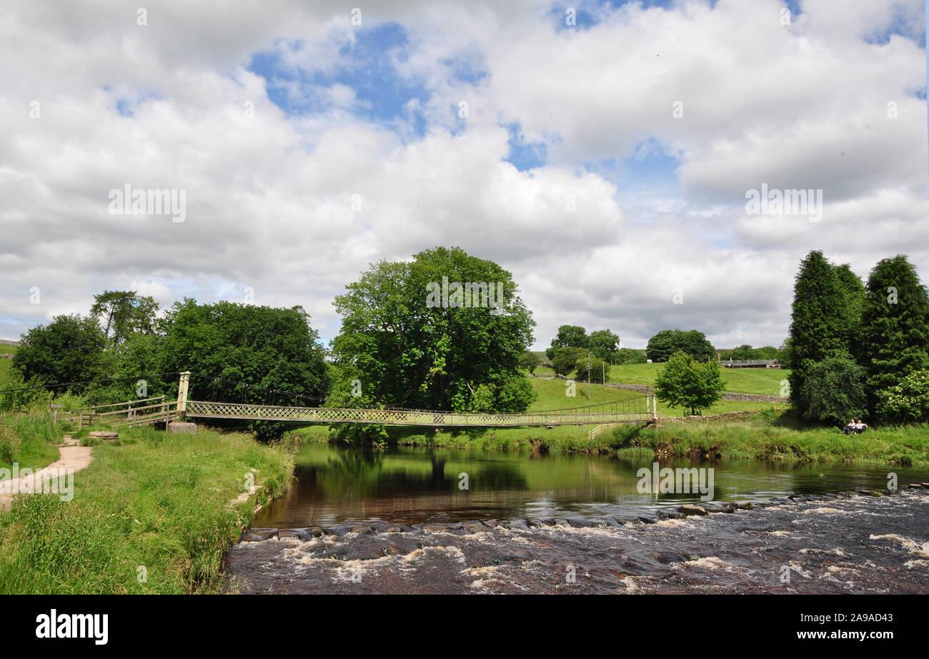Suspension bridge, River Wharfe, North Yorkshire Stock Photo Alamy