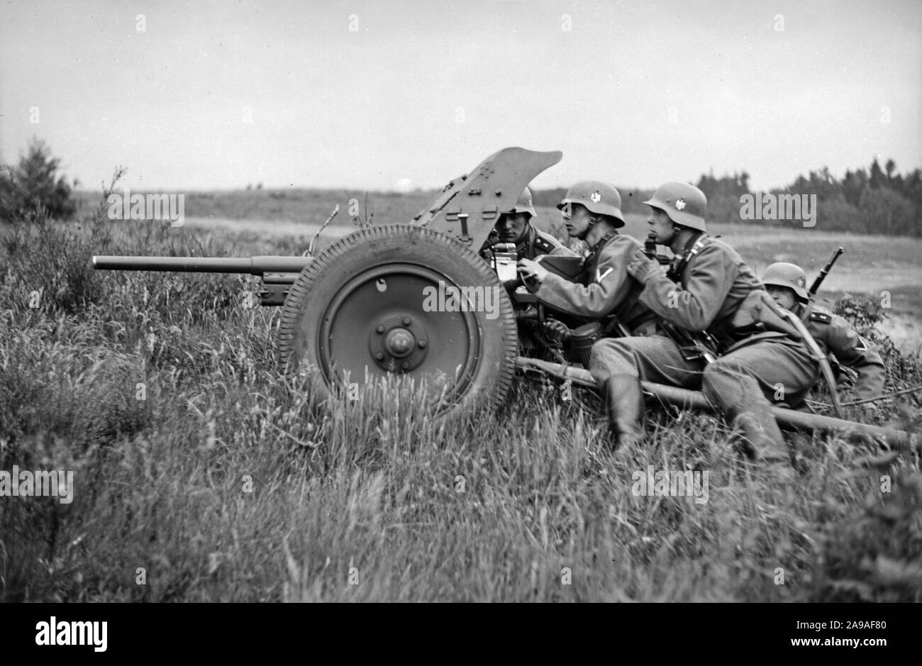 Soldiers of the German Wehrmacht practising and exercising on a ...