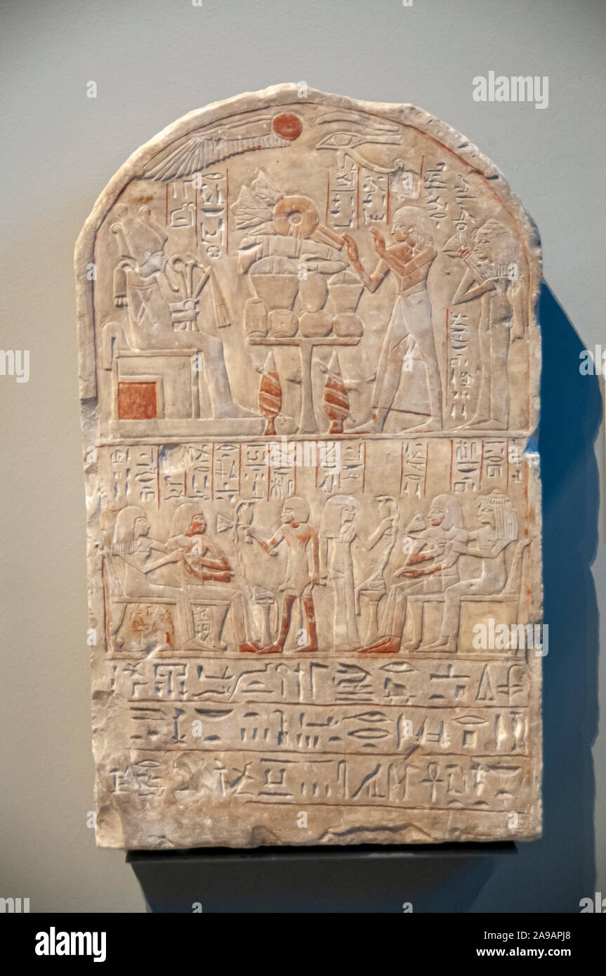 Painted Limestone Stele of Imen-er-hatef New Kingdom, 18th Dynasty, reign of Thumtmose IV, 1419-1410 BC Stock Photo