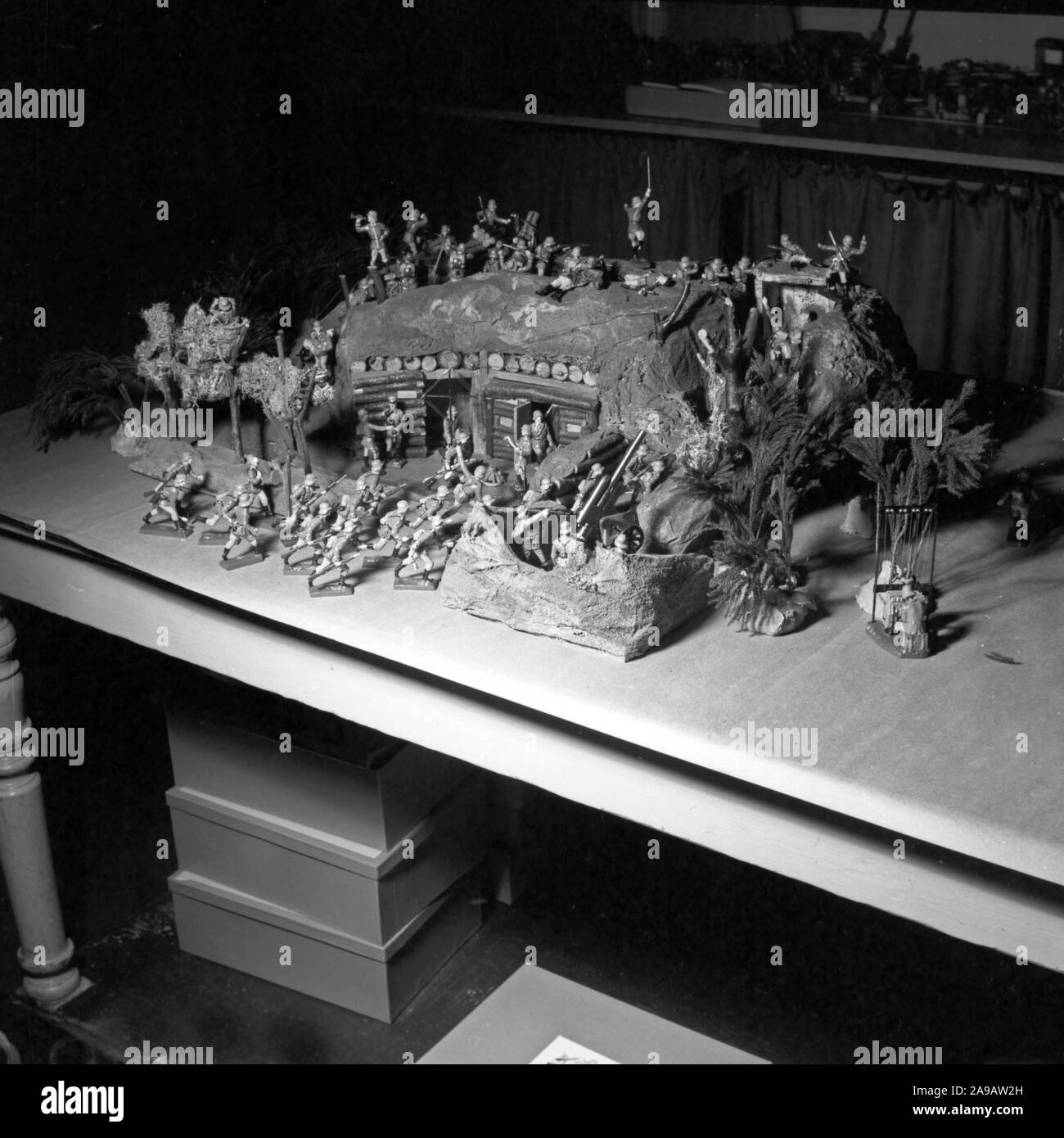 20th Century Fox Logo Diorama – 1935