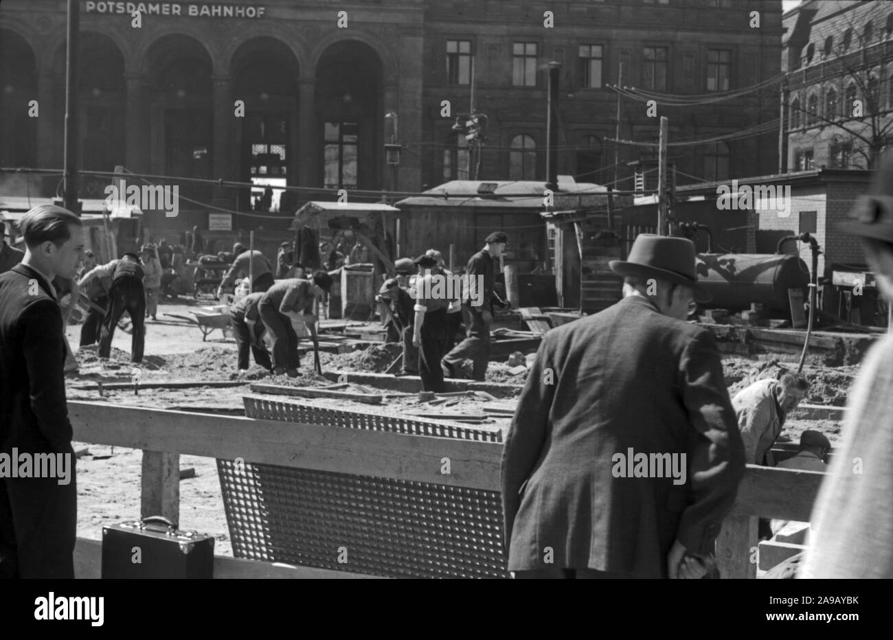 Construction Area Potsdamer Platz Square At Berlin Germany 1930s Stock Photo Alamy