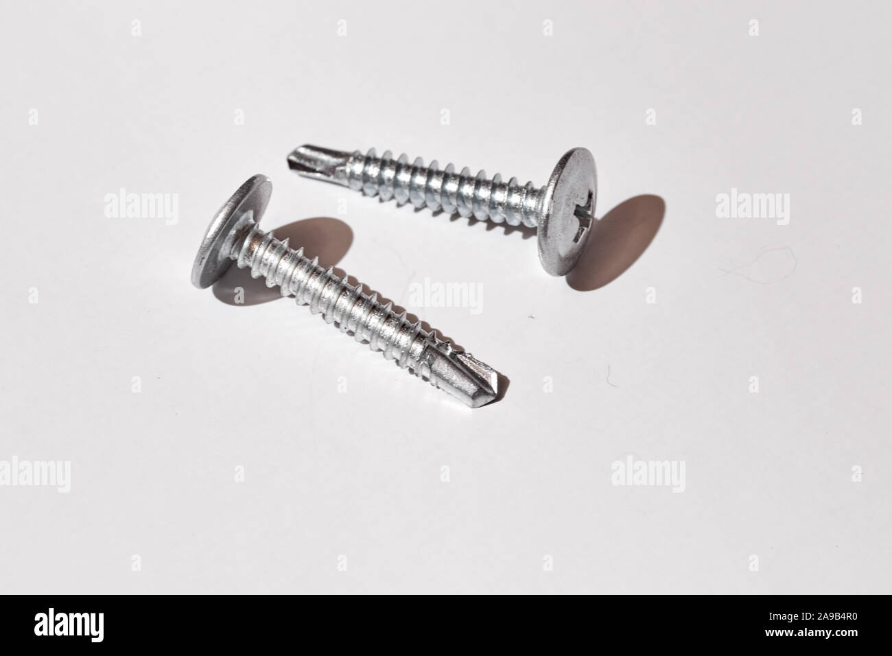 Self tapping screw threaded rod hardened cement steel Stock Photo Alamy