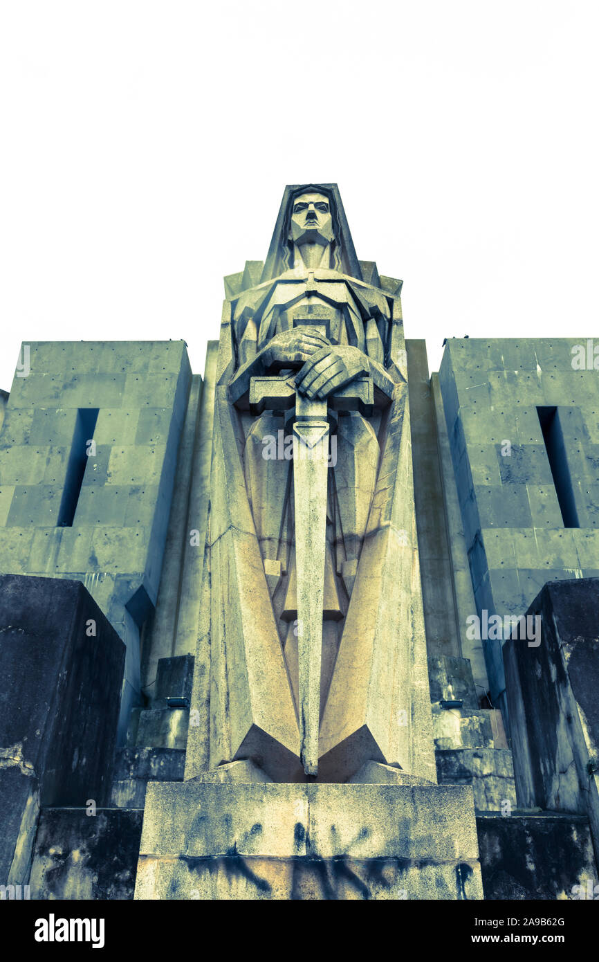 These gates are guarded by Archangel Gabriel, here acting as angel